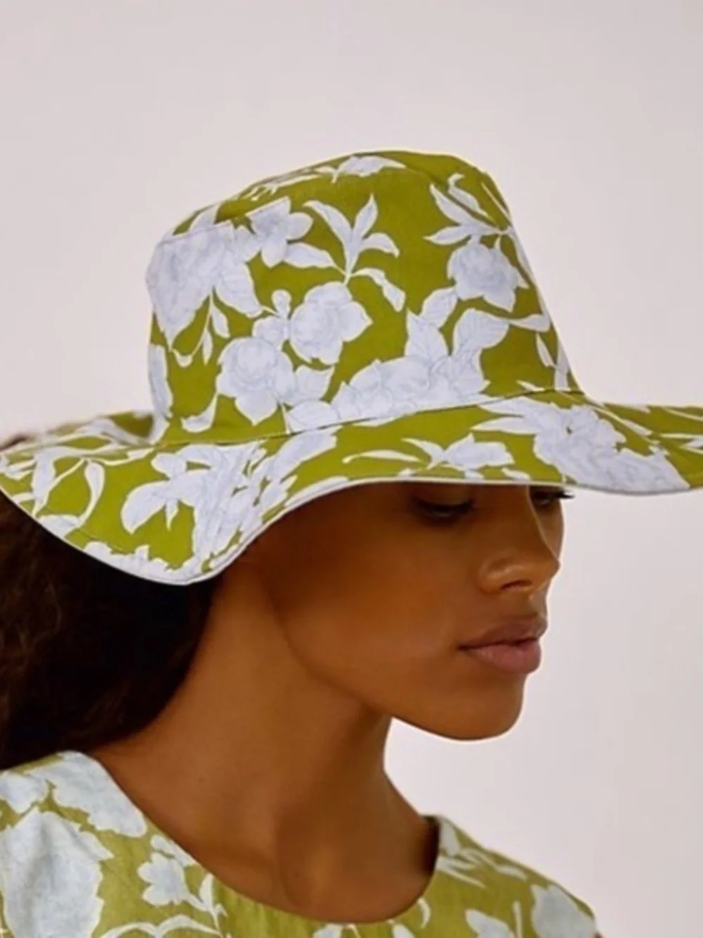 NWT Anthropologie Leyla Floral- Print Bucket Hat